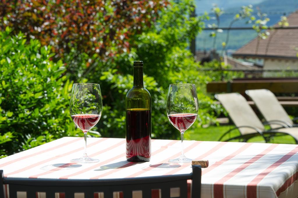 Schloss-Hof Appiano Sulla Strada Del Vino Ruang foto