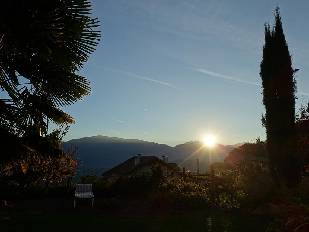 Schloss-Hof Appiano Sulla Strada Del Vino Bagian luar foto